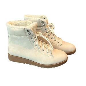 A.N.A. A New Approach Cream Nelson Faux Fur Laceup Boots Size 9 NWOB